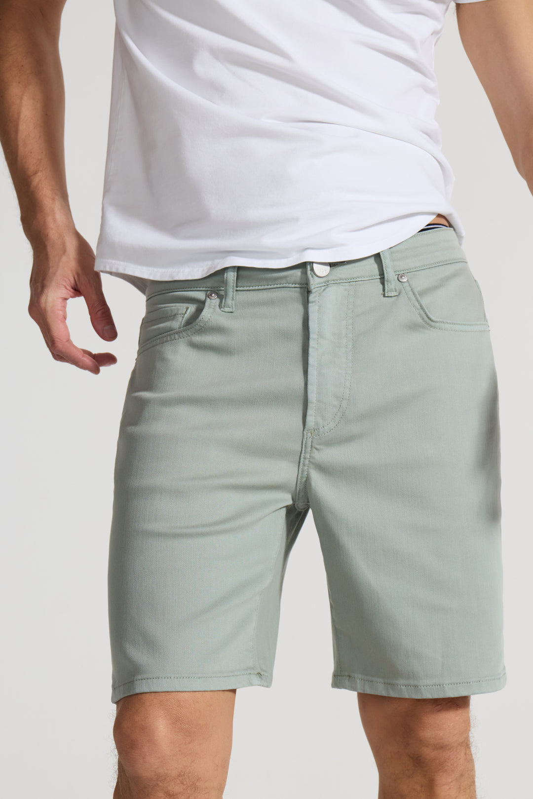 MONFRERE-brando-short-mineral-green