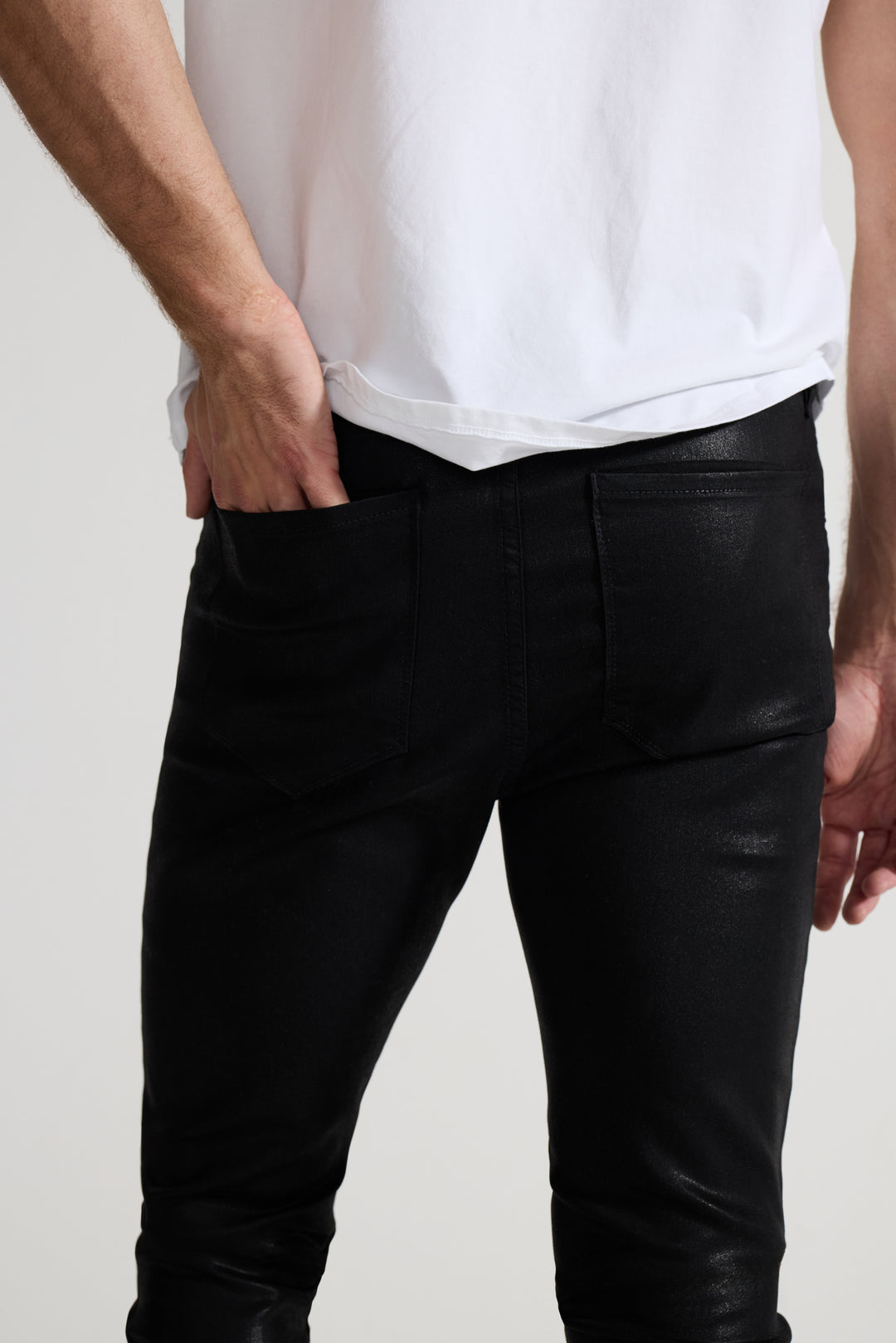 MONFRERE-preston-coated-noir