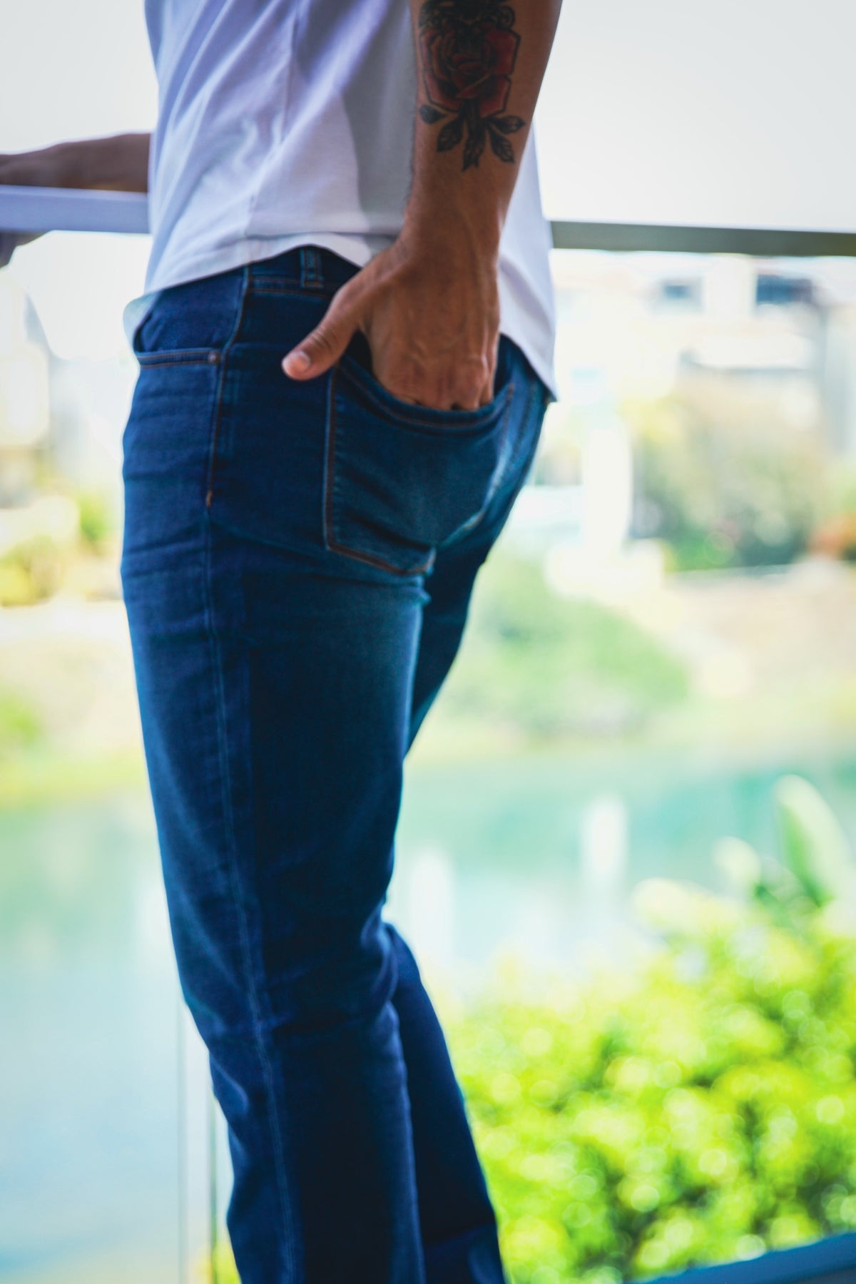 Man wearing MONFRÈRE Brando slim jeans