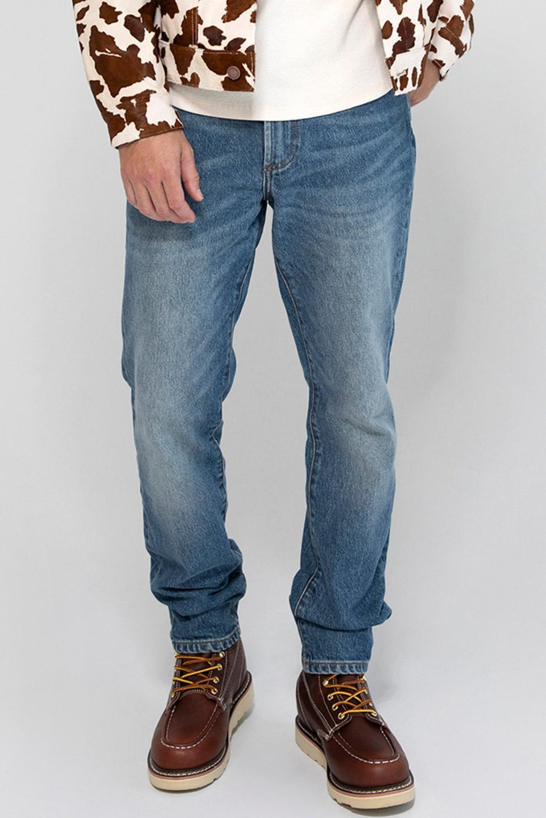 Front profile of MONFRÈRE Brando Encino men's blue stretch rigid vintage denim five pocket slim jean.