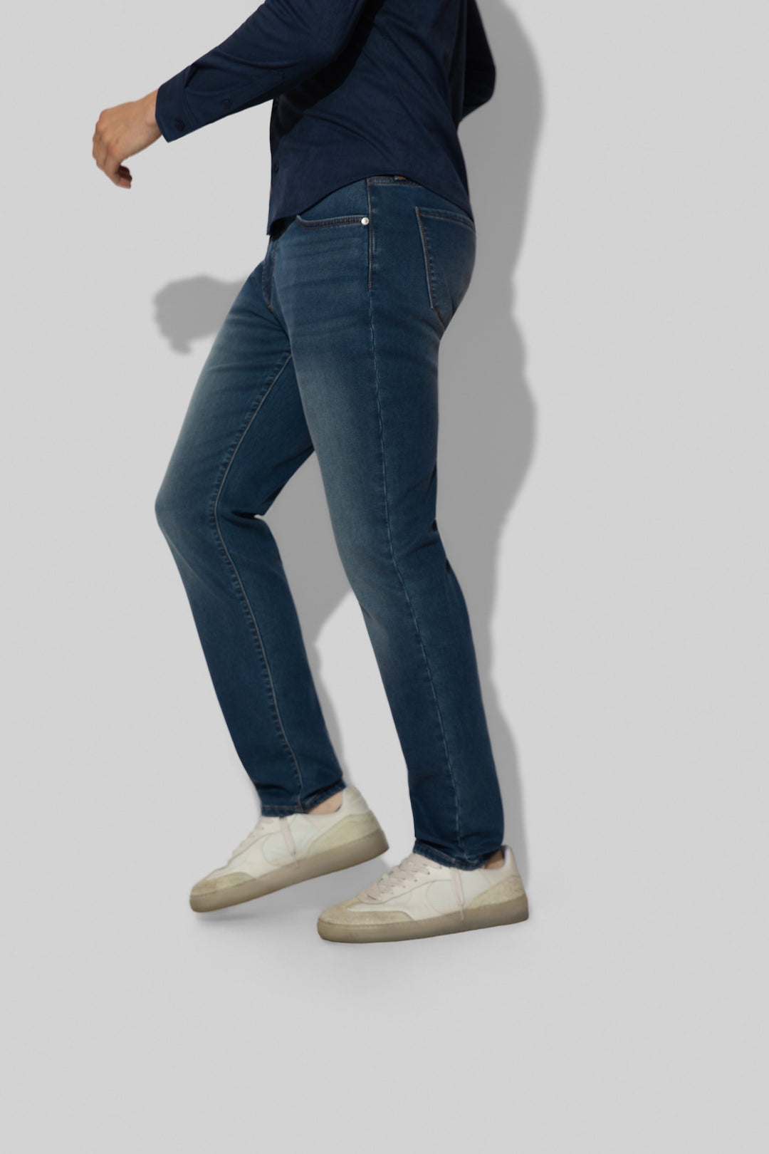 Side profile of MONFRÈRE Brando French Terry Rodeo men's blue French Terry denim five pocket slim jean.