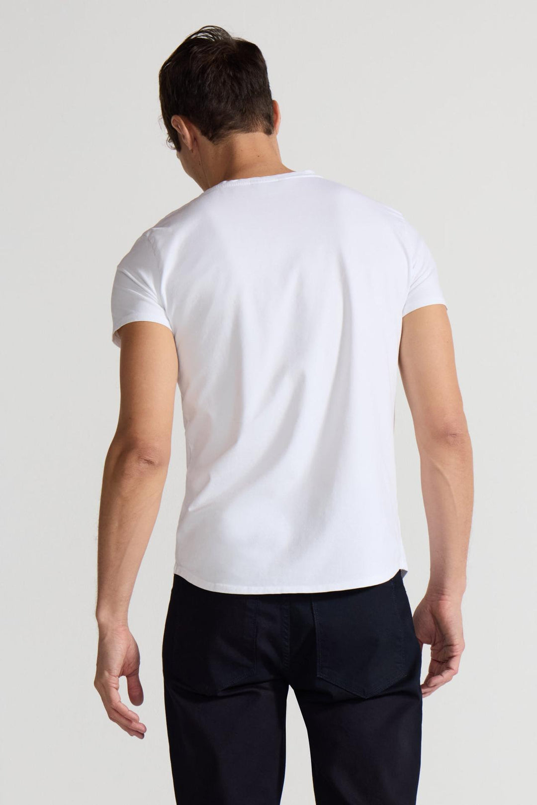 Back profile of MONFRÈRE Dann Blanc men's white stretch jersey knit short sleeve t-shirt.