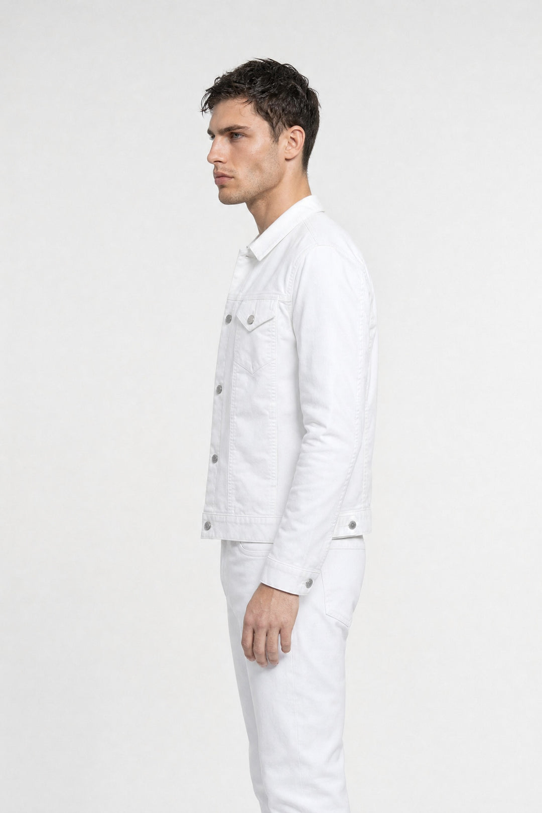Side profile of MONFRÈRE Dean Blanc men's khaki french terry twill stretch fabric trucker jacket.